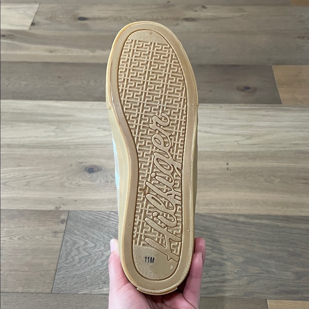 Tommy Hilfiger Maisie Sneaker Size 11 NEW! - Picture 13 of 15